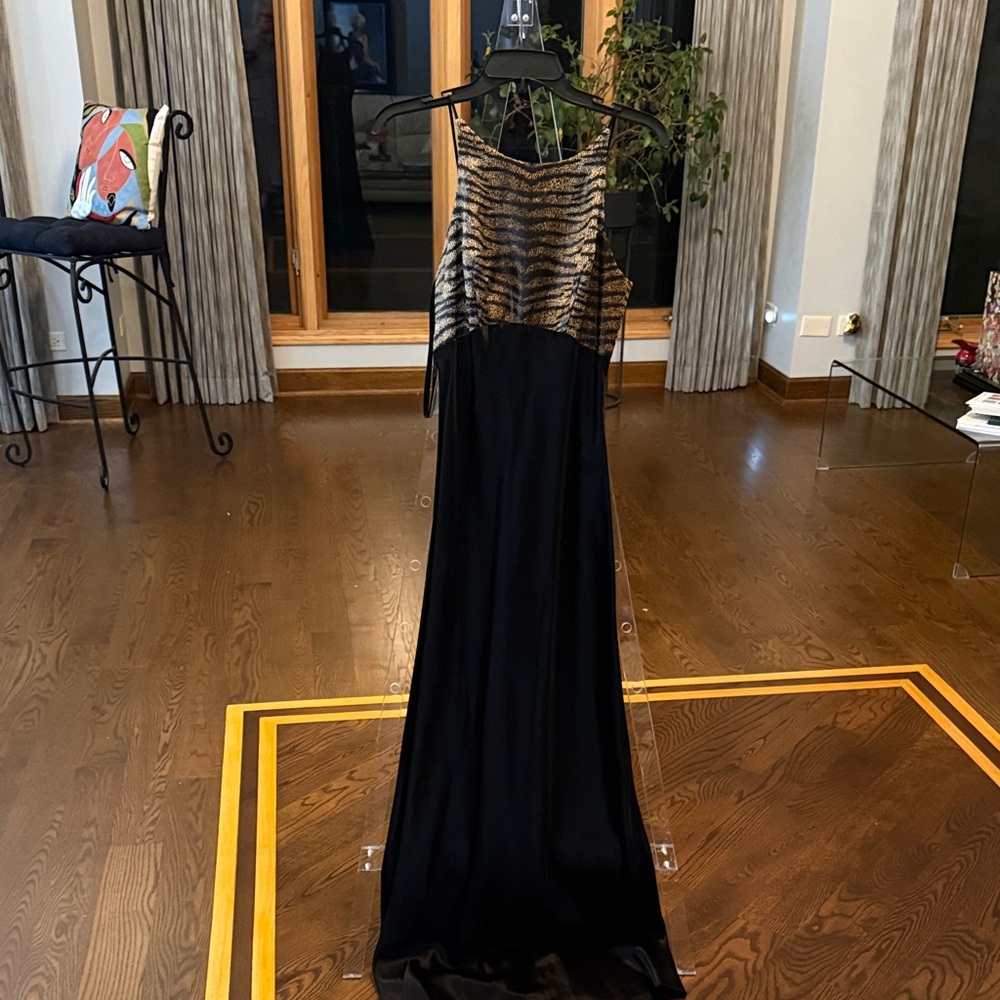 Chic Black and Gold Maxi Dress